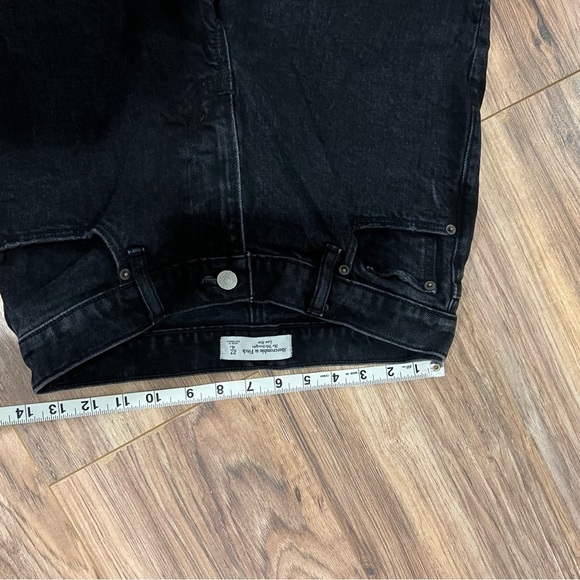 Abercrombie & Fitch 90’s Straight Low Rise Jean - Picture 11 of 12